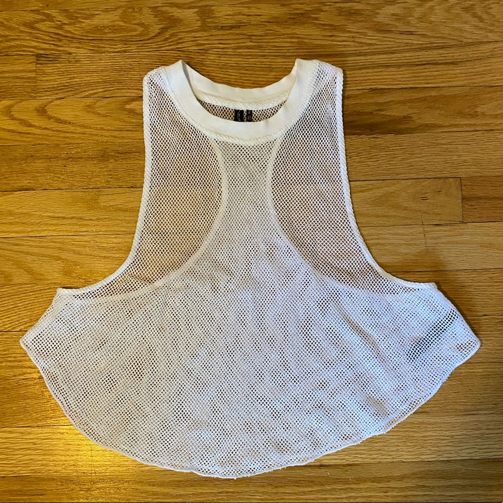 Mesh Flowy Tank Top - Picture 4 of 5